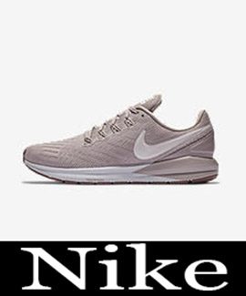 Sneakers Nike Autunno Inverno 2018 2019 Donna Look 54