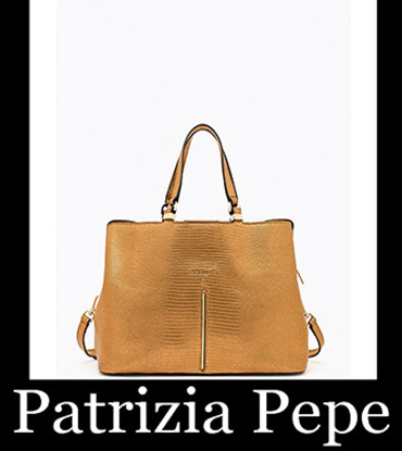 Borse Patrizia Pepe Autunno Inverno 2018 2019 Look 17