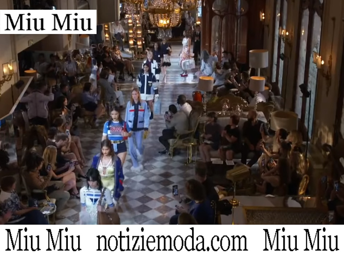 Sfilata Miu Miu 2019 Moda Donna