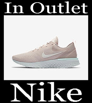 Saldi Nike 2019 Outlet Scarpe Donna Look 20