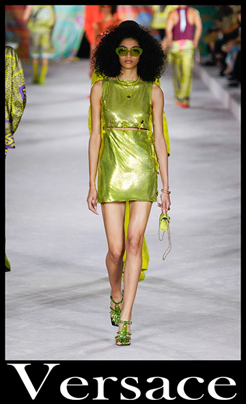 Collezione Versace primavera estate 2022 abbigliamento 8